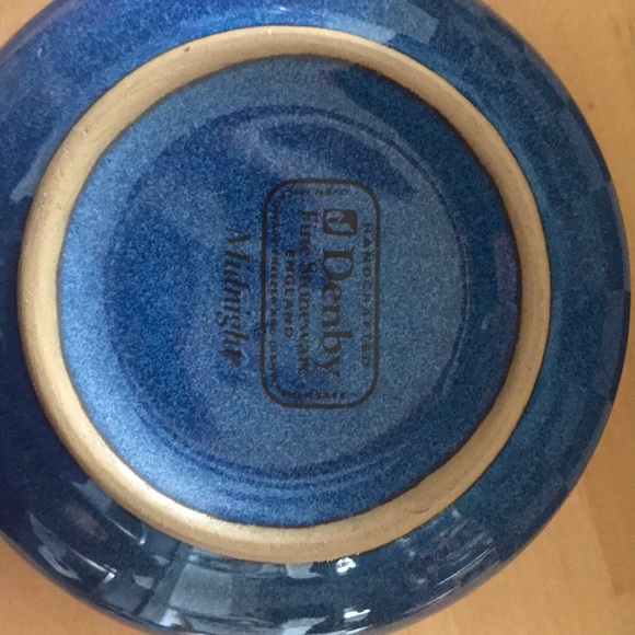 Denby individual casserole with lid - Picture 3 of 3